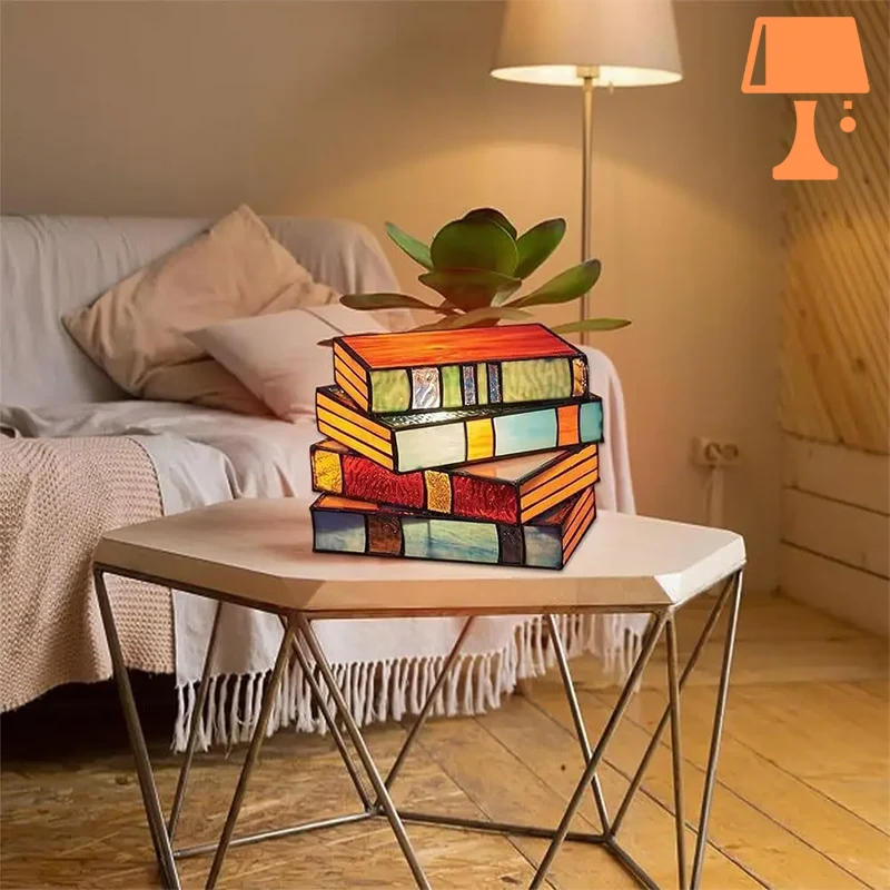 Lampe de Chevet en Forme de Livre sur table