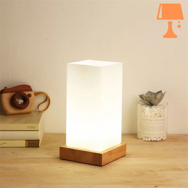 lampe-en-bois-sculpte